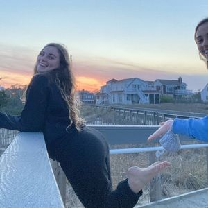 Meet your Posher, Aimee